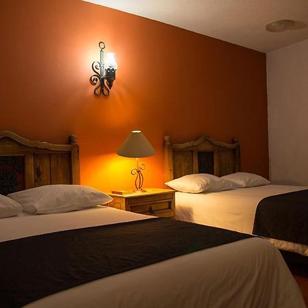 Hotel Posada Santa Bertha Texcoco de Mora ภายนอก รูปภาพ